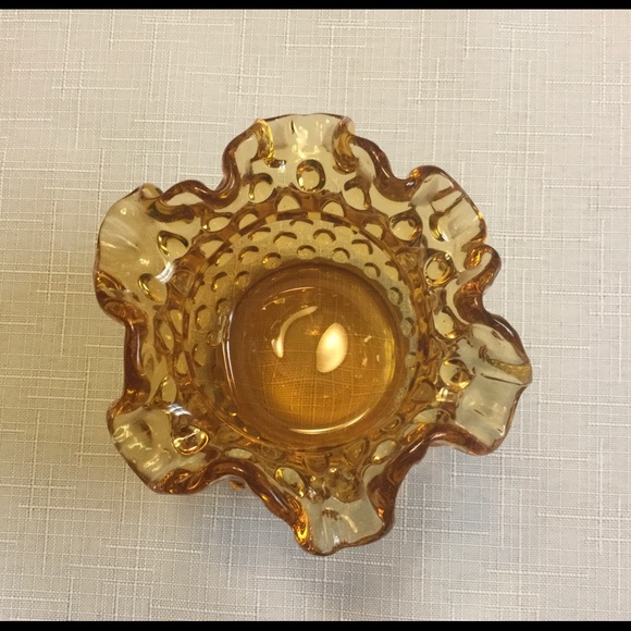 Fenton Gold Hobnail Vase - Picture 2 of 4